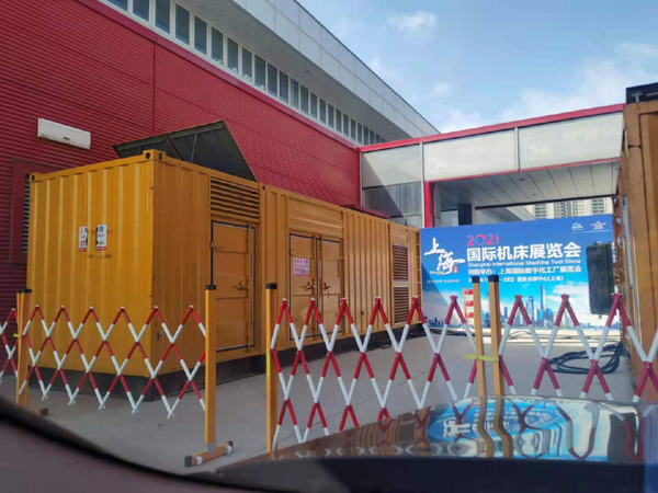 宛城发电车出租-发电机无电压或电压太低怎么办？
